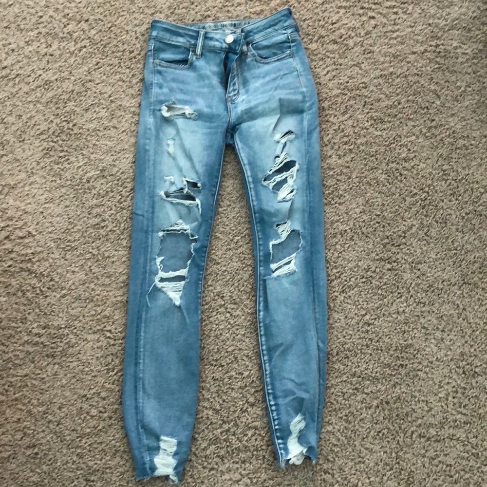 Blue ripped american eagle jeans